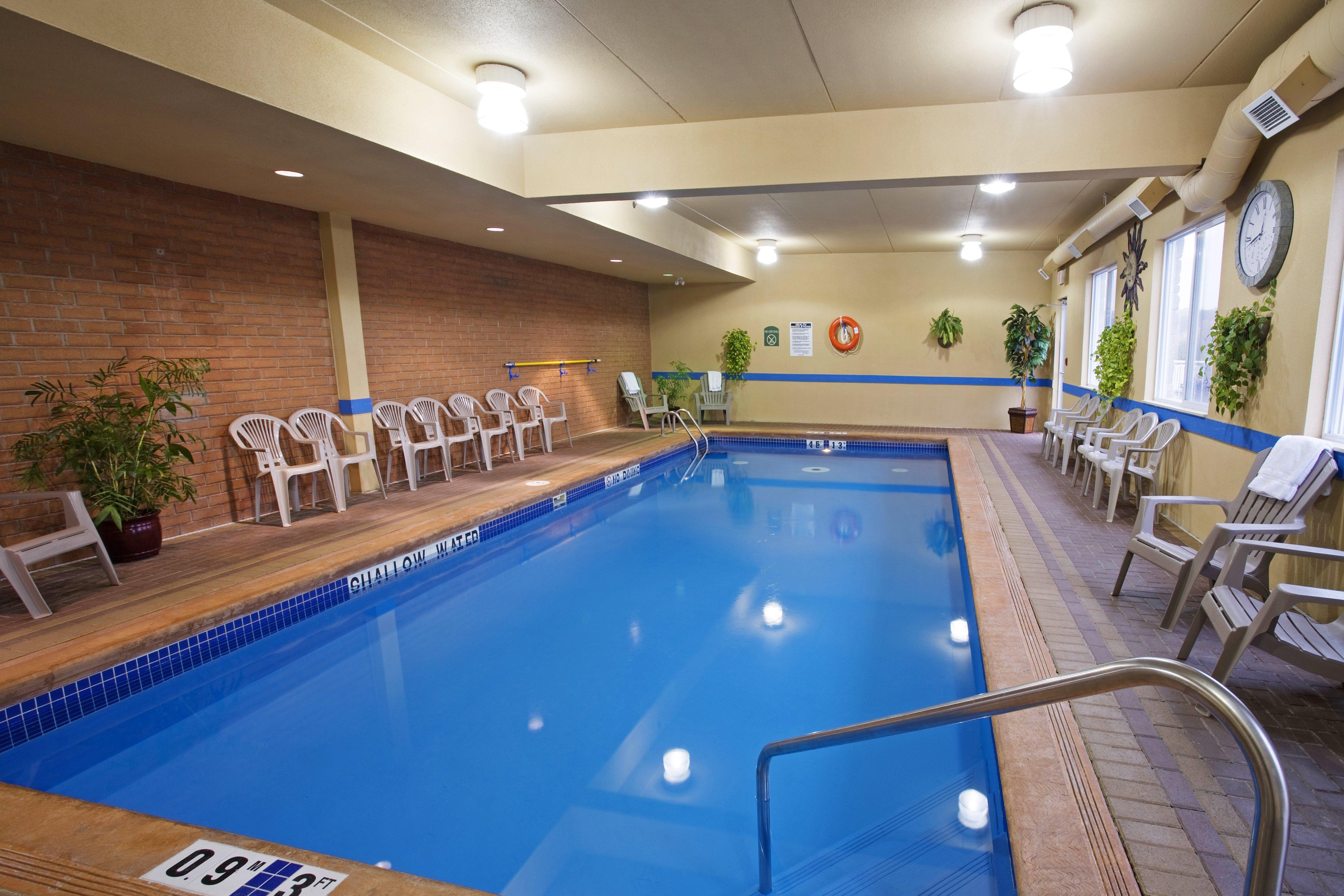 Holiday Inn Express Hotel & Suites 1000 Islands - Gananoque By Ihg Kültér fotó