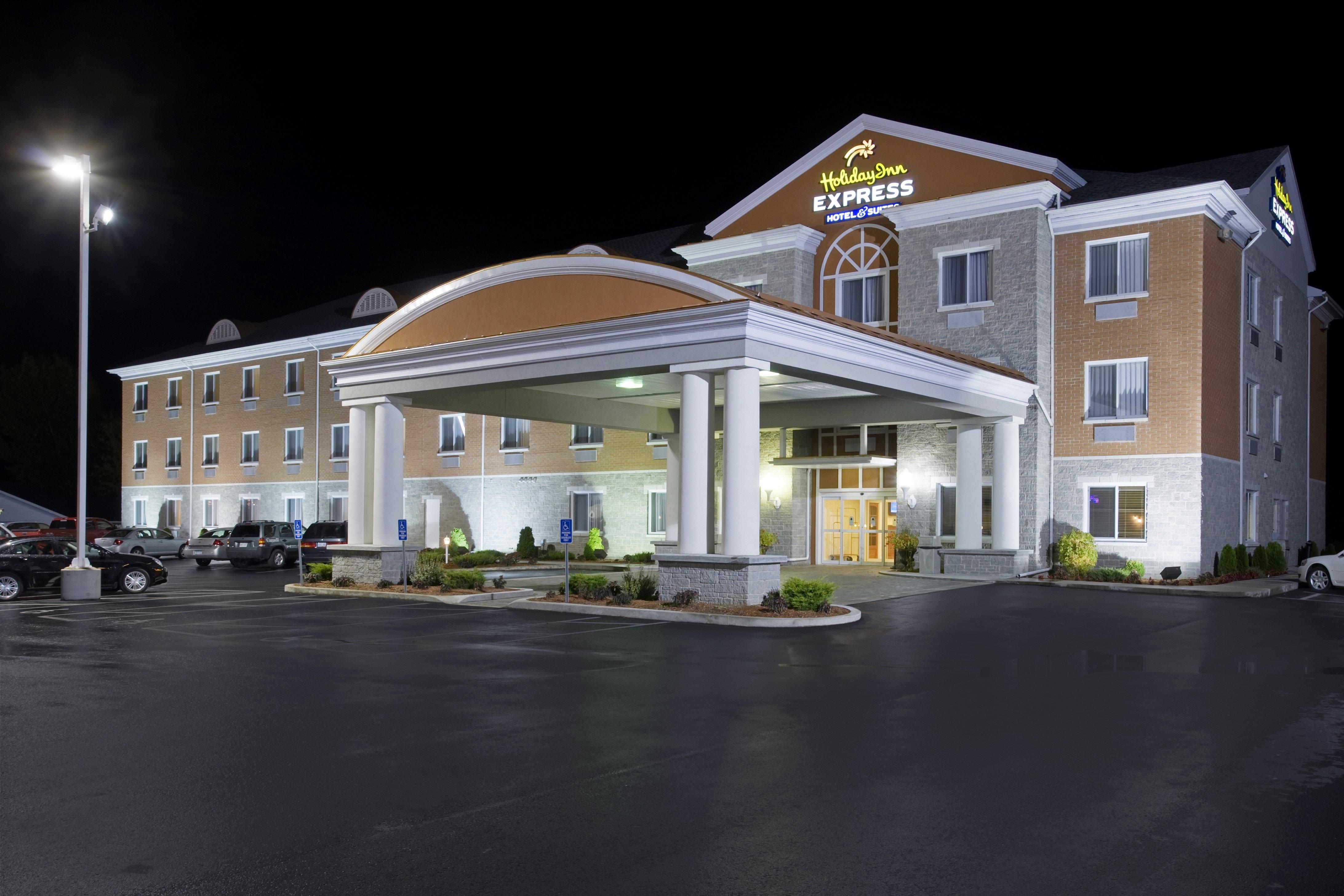Holiday Inn Express Hotel & Suites 1000 Islands - Gananoque By Ihg Kültér fotó